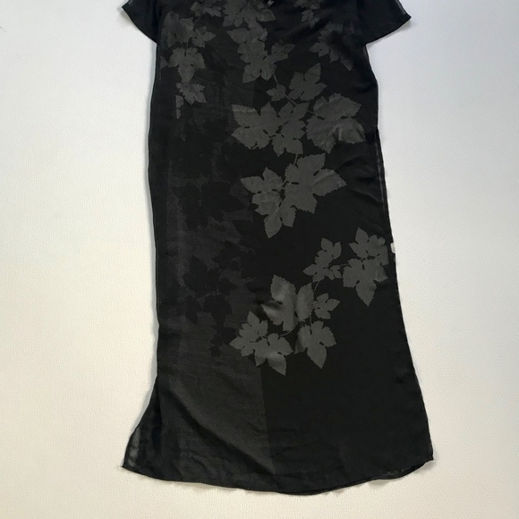 🍁 Vince Camuto Sheer Black Floral Tunic Top - Picture 7 of 8